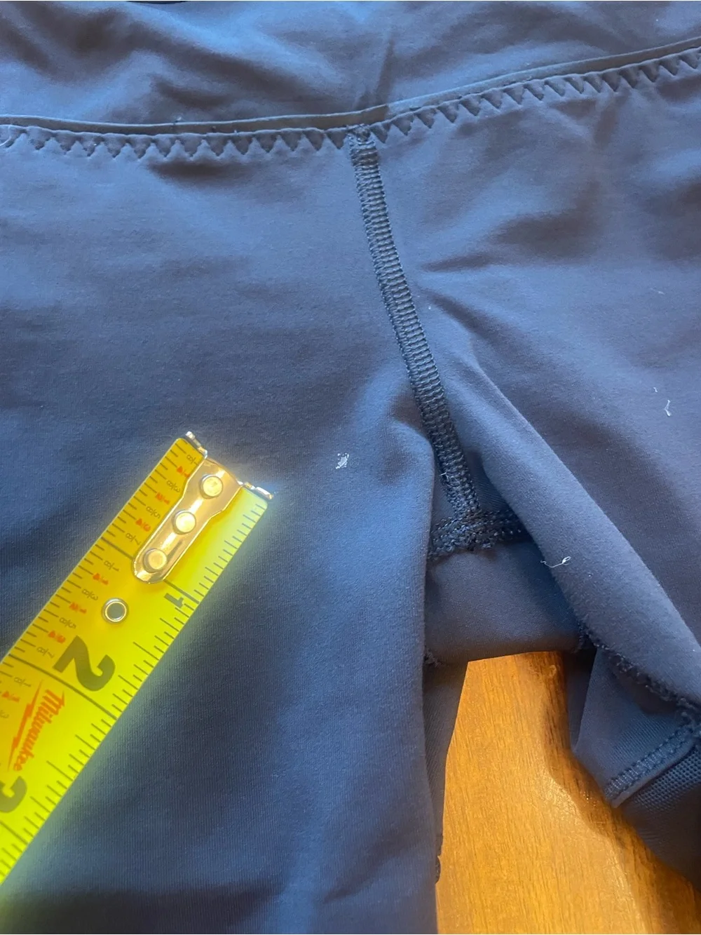 Lululemon Pace Rival Crop Leggings Black Size 6 Mesh Pockets *Paint Stains